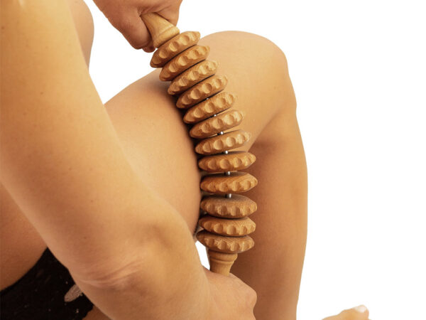 Дерев'яний масажний ролик для антицелюлітного масажу