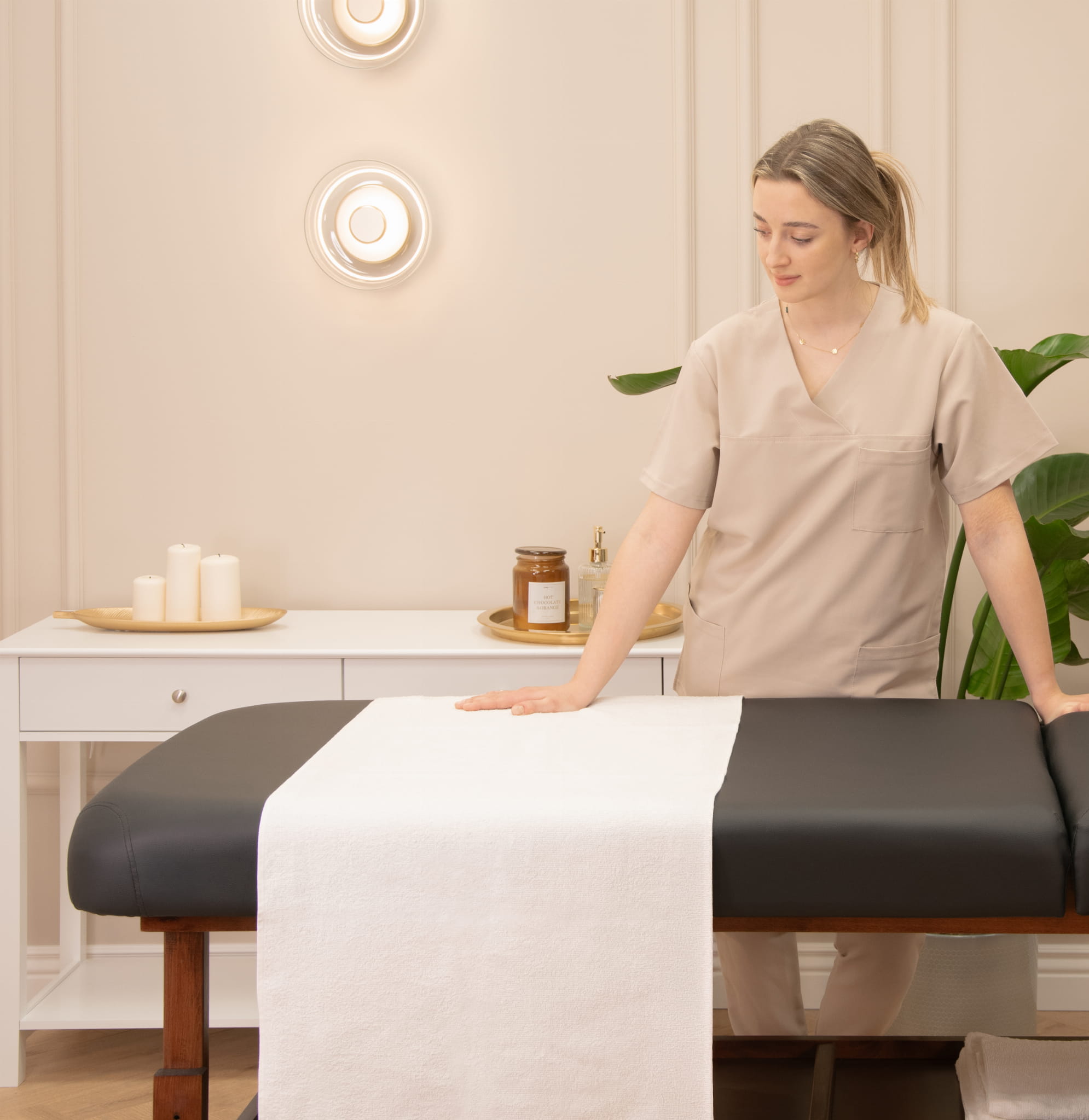 Стаціонарний масажниа кушетка HAITI 79 см - Зображення 3